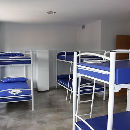 Albergue Outeiro Hostel ปาลัสเดเรย์ ภายนอก รูปภาพ