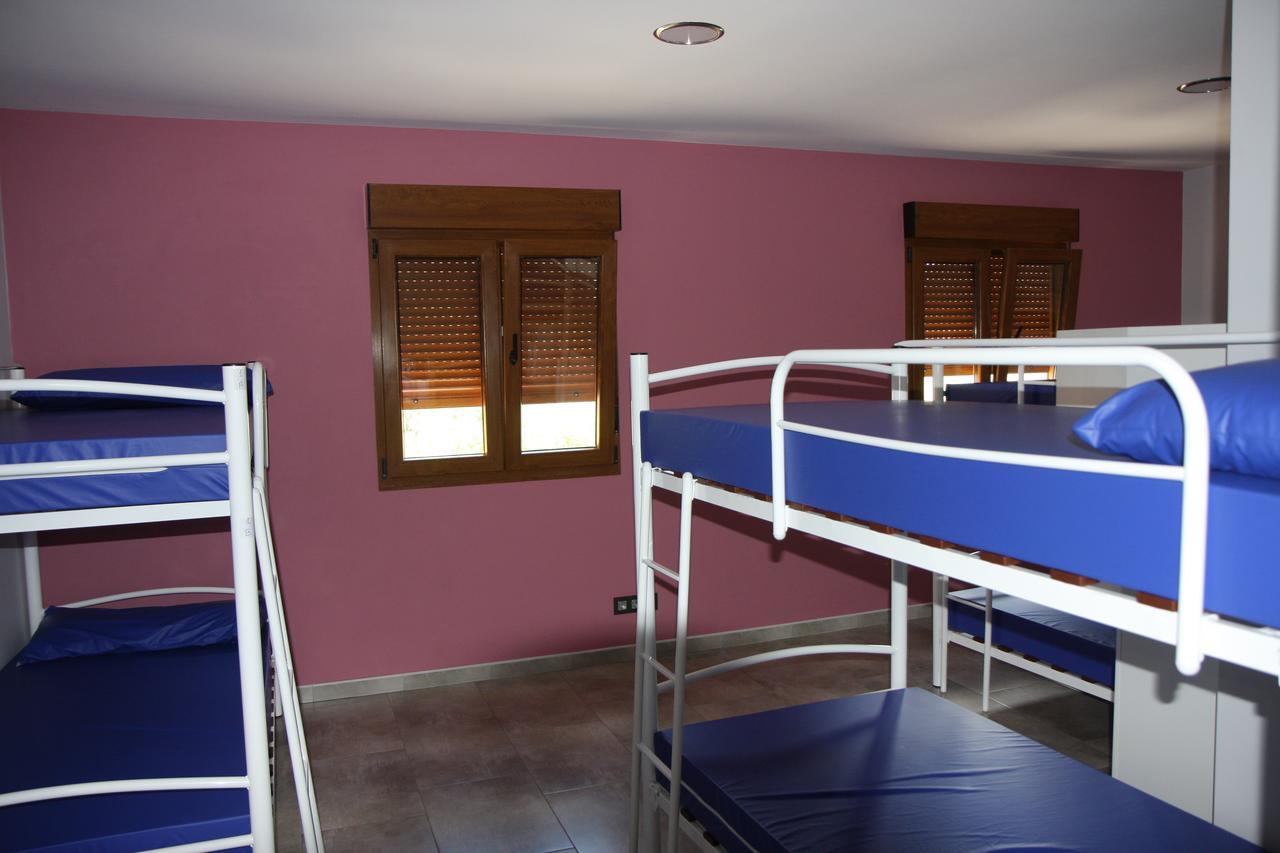 Albergue Outeiro Hostel ปาลัสเดเรย์ ภายนอก รูปภาพ